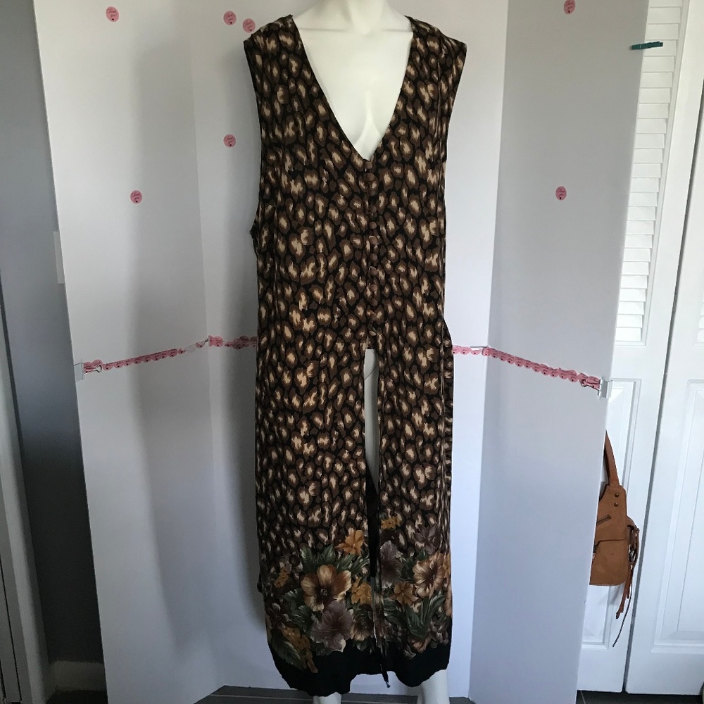 Resource long duster dress cover up Sz 24 (F-63)